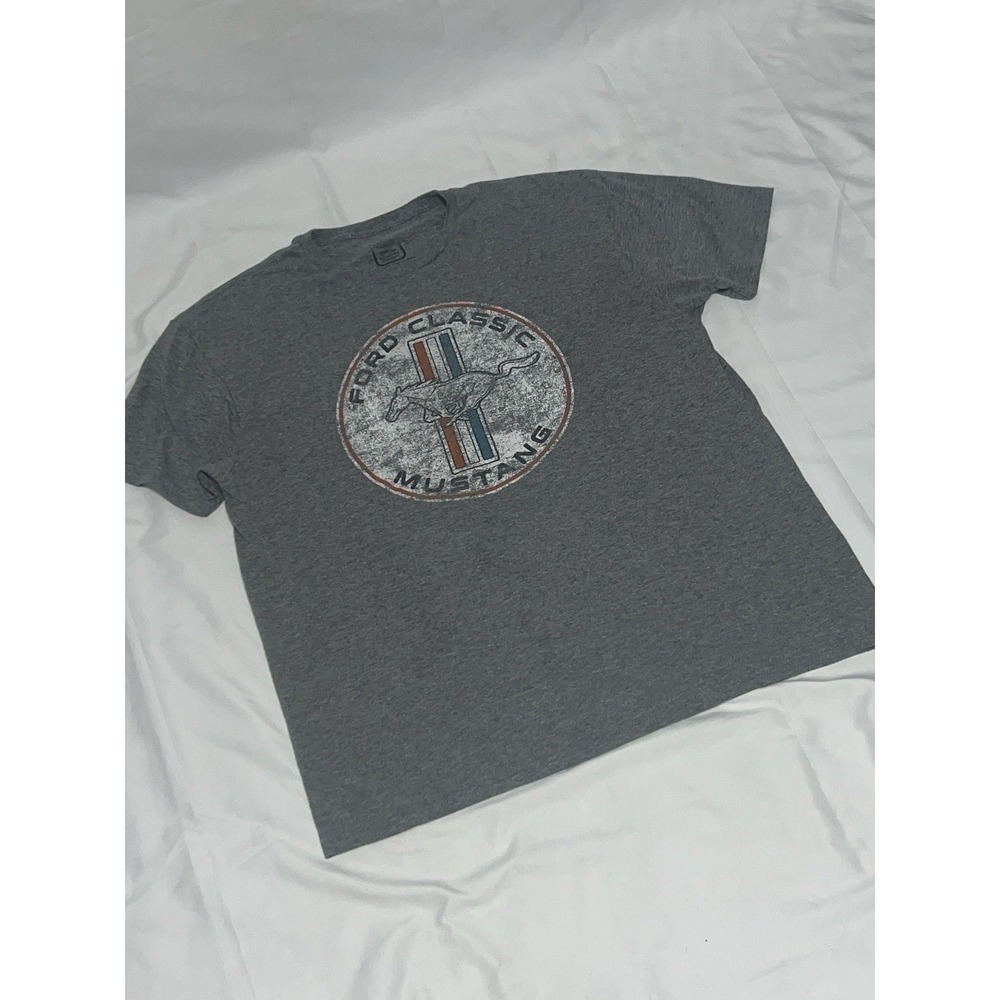 Ford Classic Mustang Men's Gray T-Shirt Size XL Graphic T Official Licensed Read